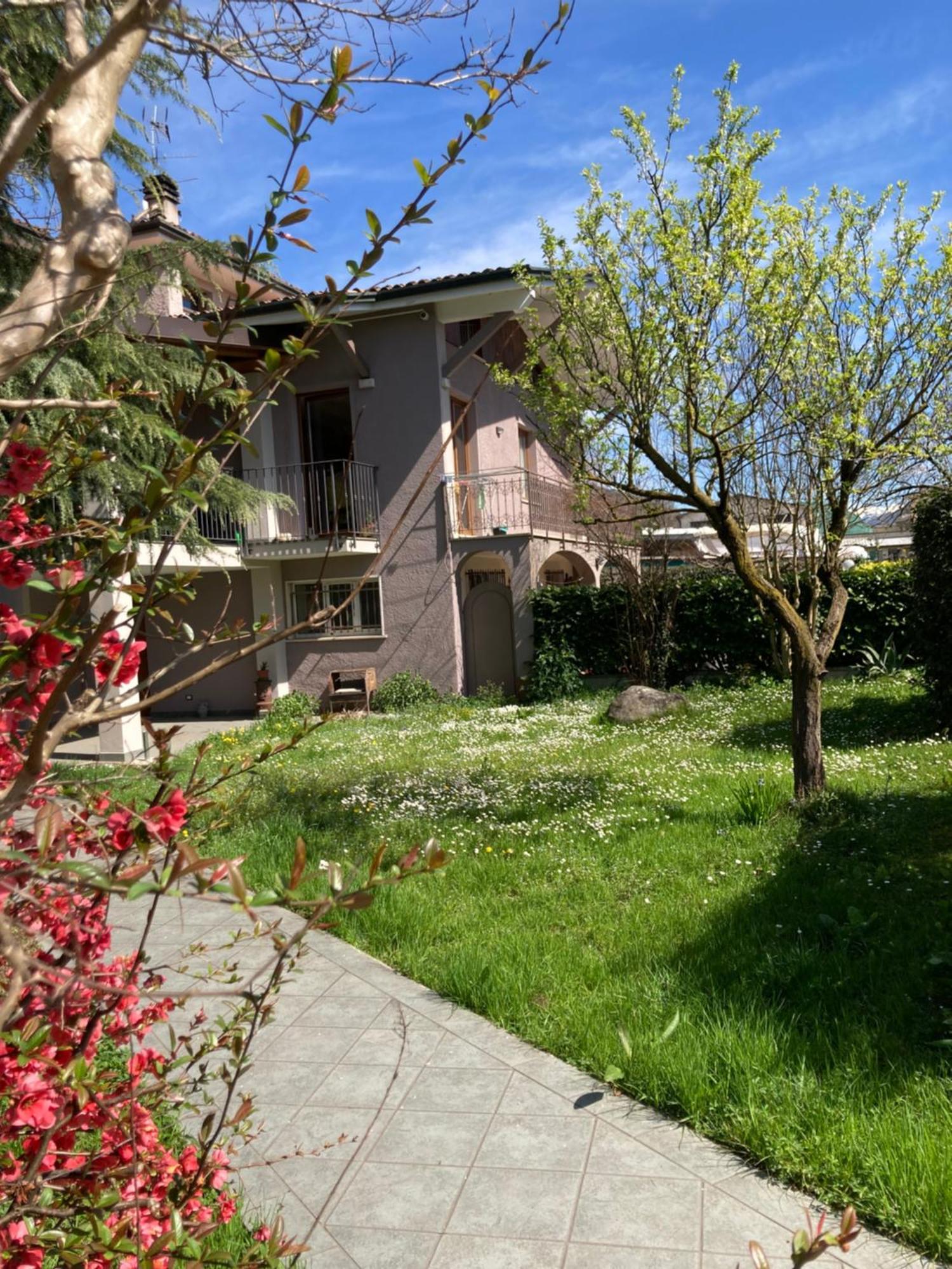 Al Clisi Graziosa Mansarda Apartment Villanuova sul clisi Exterior foto